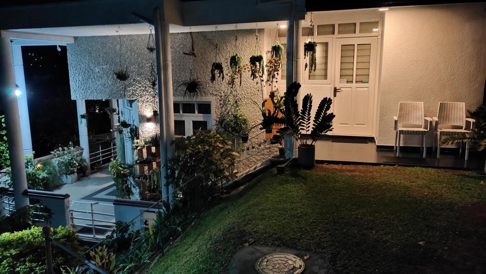 Marvel Hills Kandy