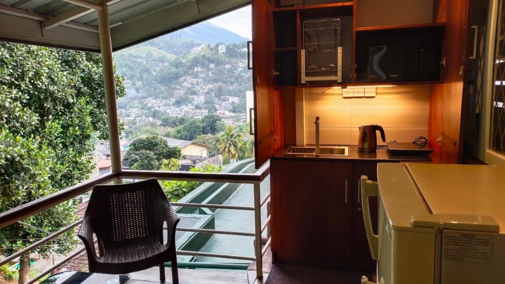 Marvel Hills Kandy Image 30