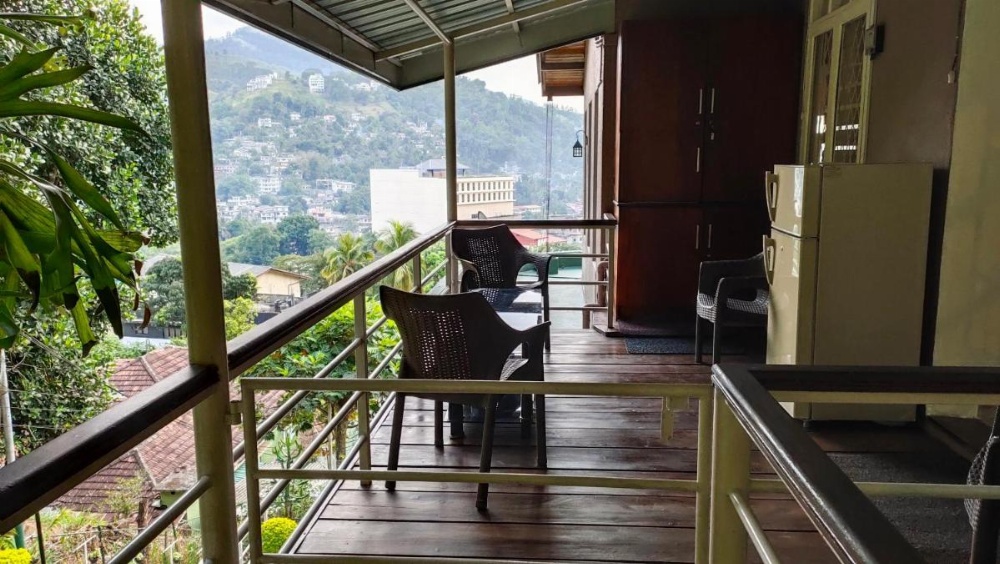 Marvel Hills Kandy Image 31