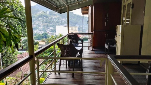 Marvel Hills Kandy image 31
